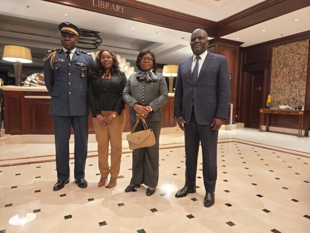 Défense : Brigitte Onkanowa renforce la coopération militaire Gabon-Belgique à Bruxelles