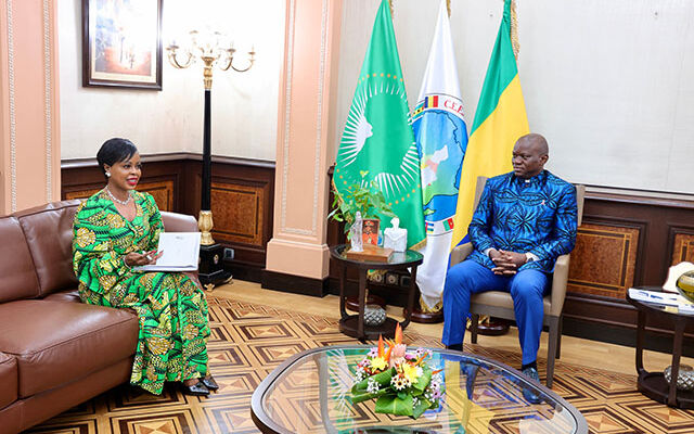 Formation, financement, suivi : le plan d’Oligui Nguema pour les jeunes entrepreneurs