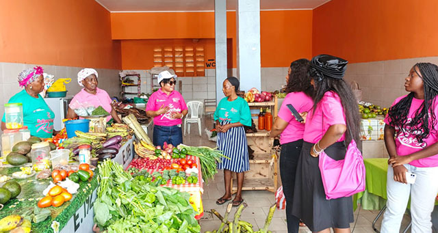 Marchés Roses : la Ligue des femmes de l’UDB porte la prévention jusqu’aux étals d’Akanda
